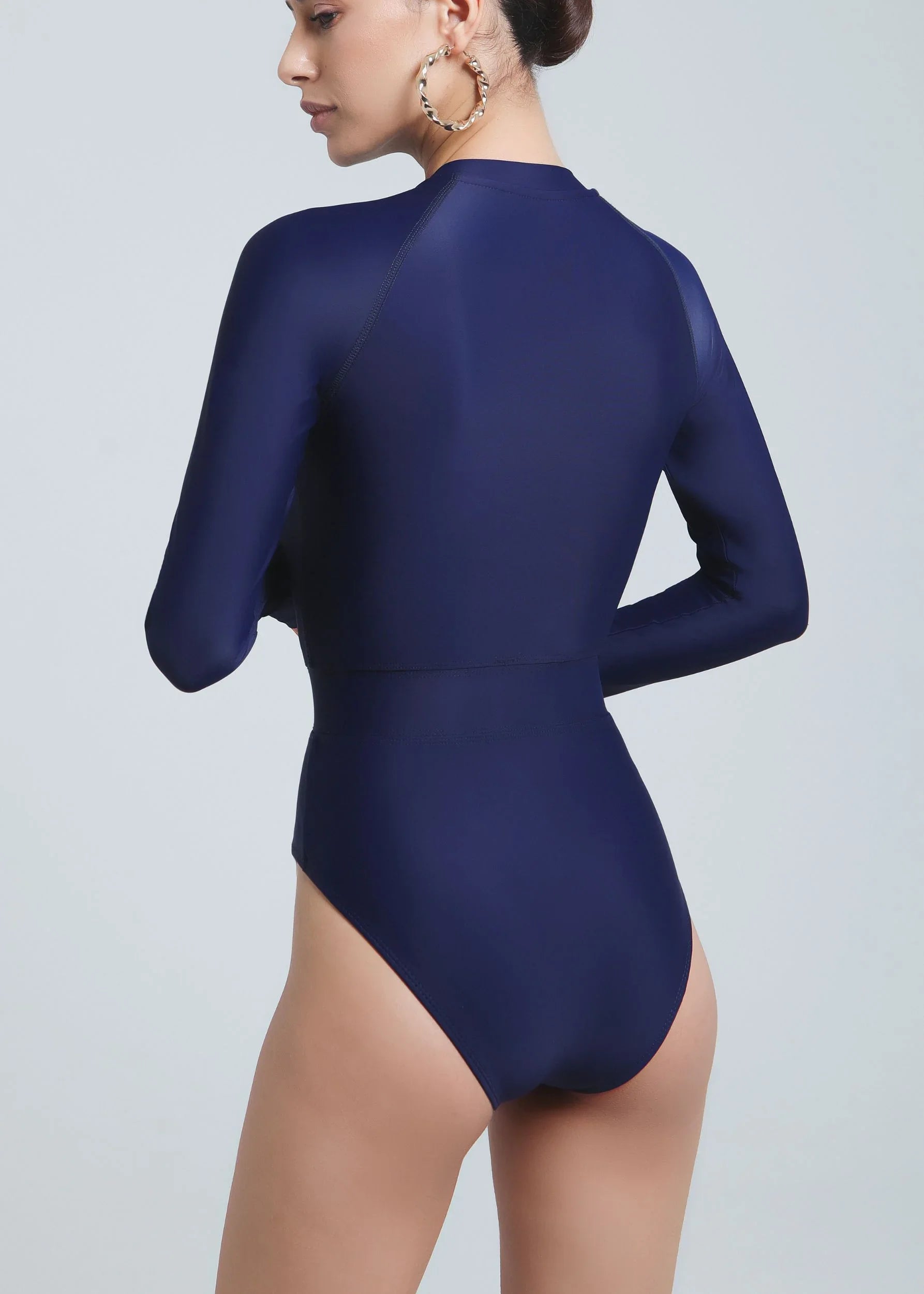 UV-protected one-piece swimwear with thumb holes and sleek design
