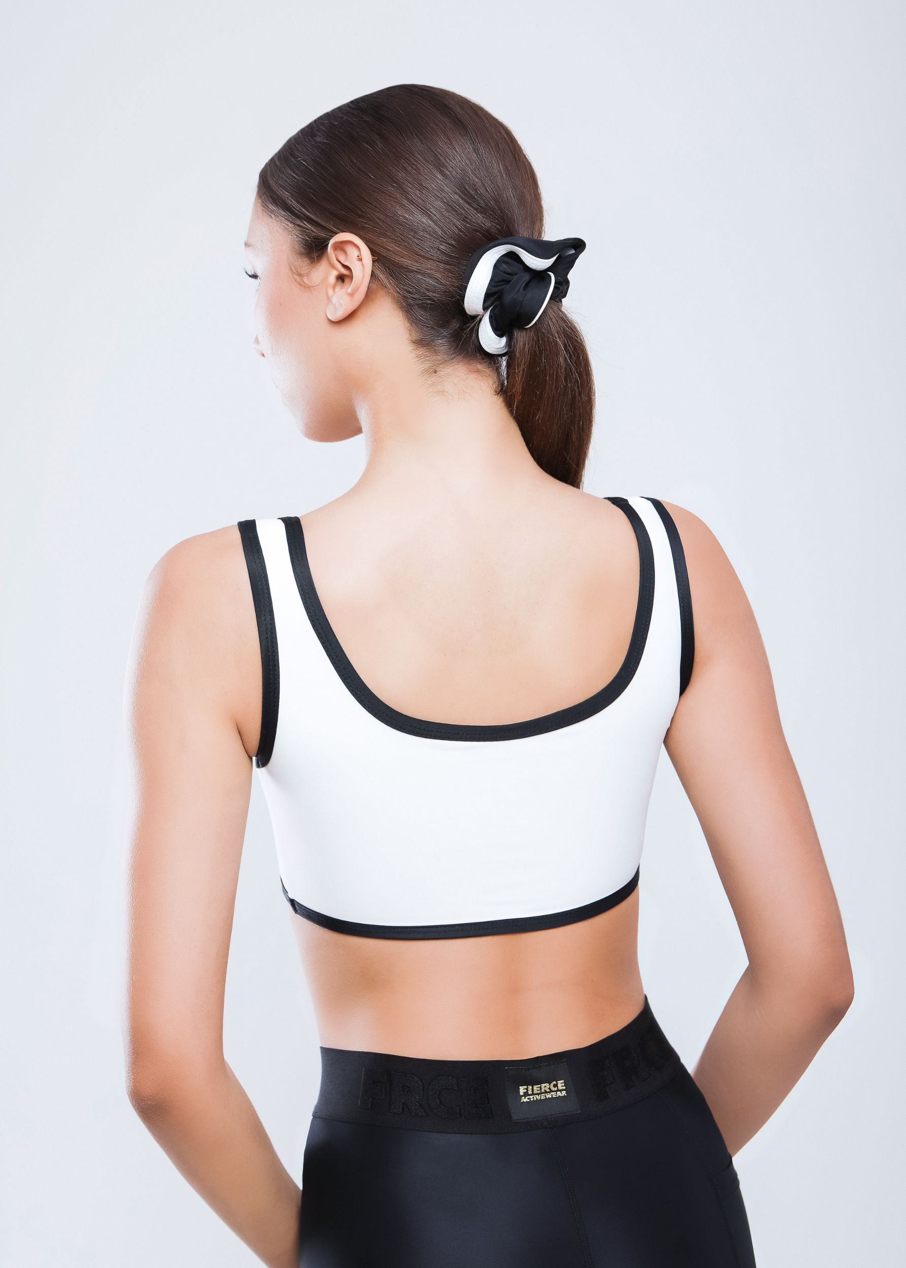 Ouma bra – Recycled, Stretchy & Made to Move