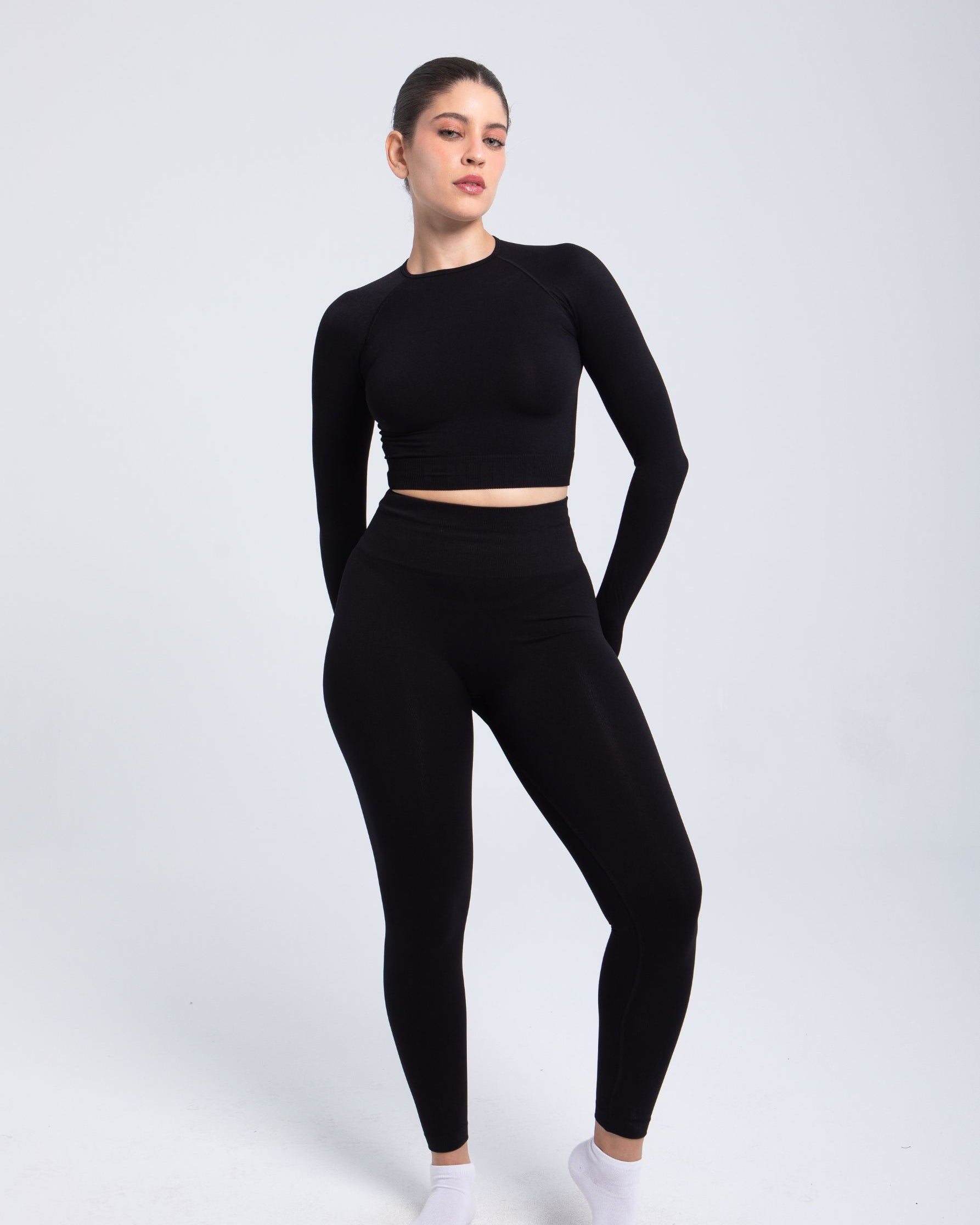 Second_Skin_Long_Sleeves_Crop_Top_black