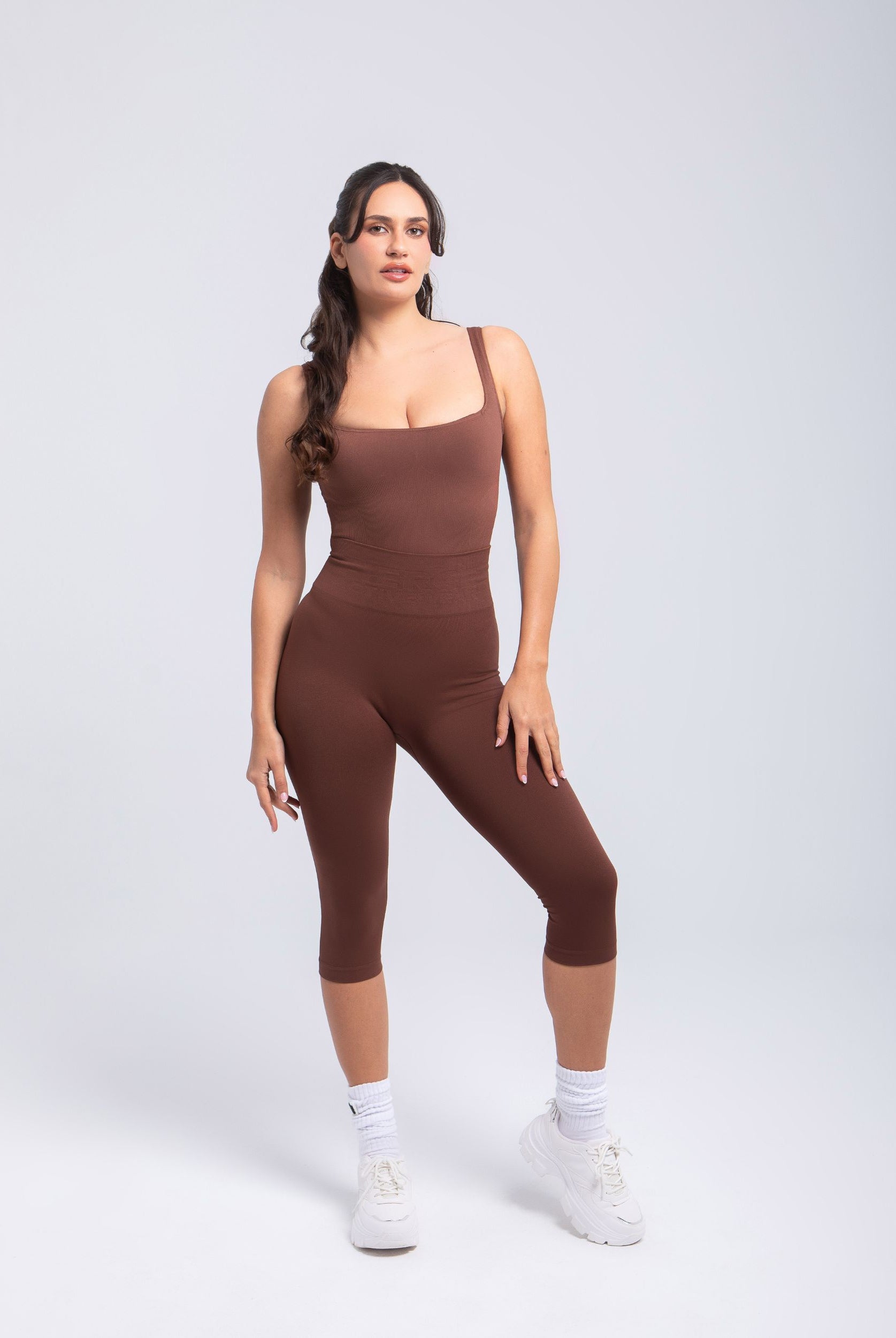 Second Skin Shaping Capri Leggings | Seamless Sculpt Fit