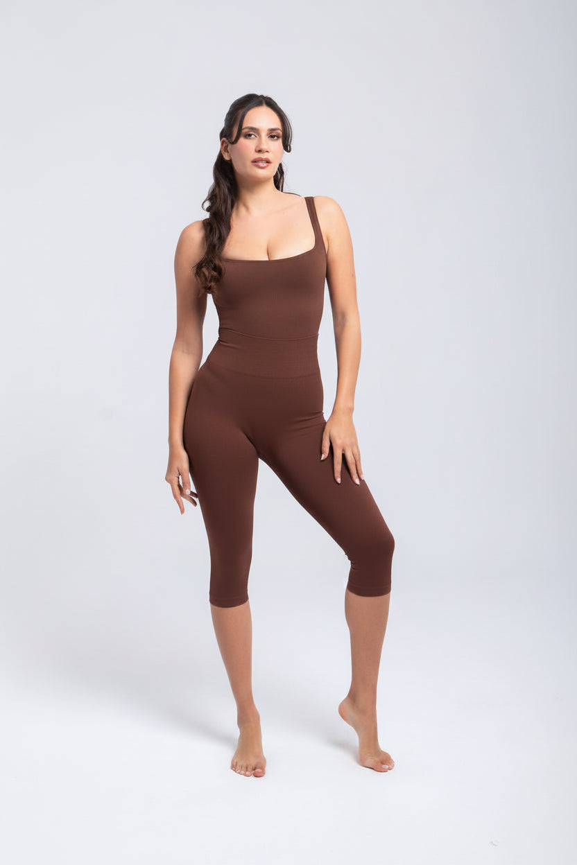 Second Skin Shaping Capri Leggings | Seamless Sculpt Fit