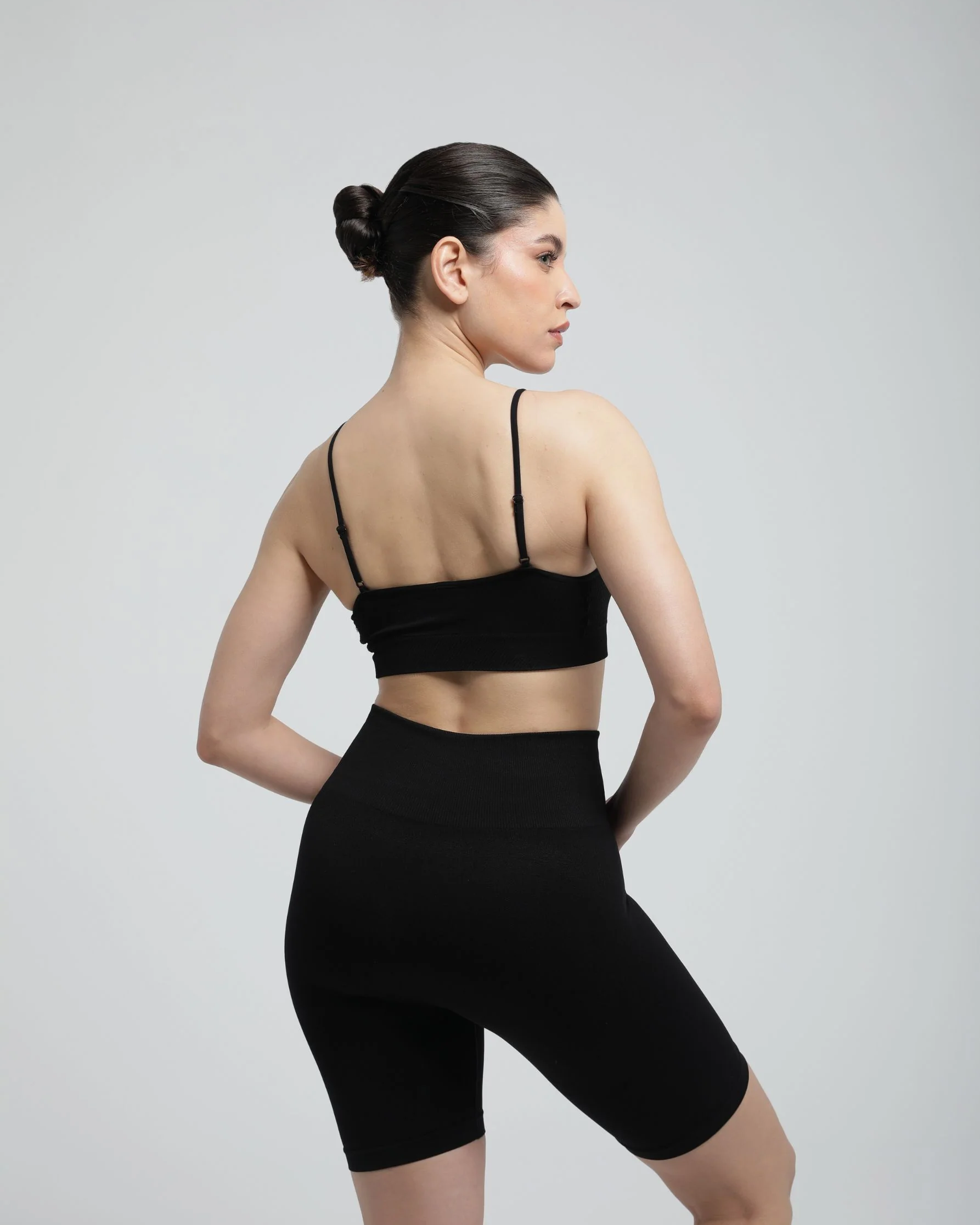 Second Skin Shaping Shorts – High Support, Seamless Sculpt
