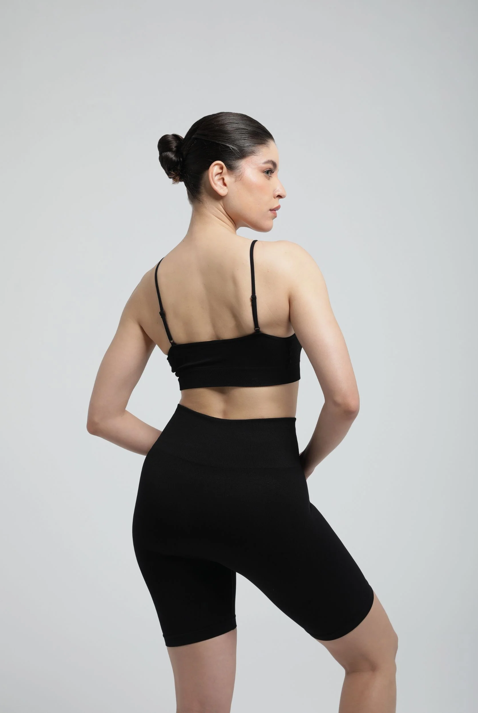 Second Skin Shaping Shorts – High Support, Seamless Sculpt