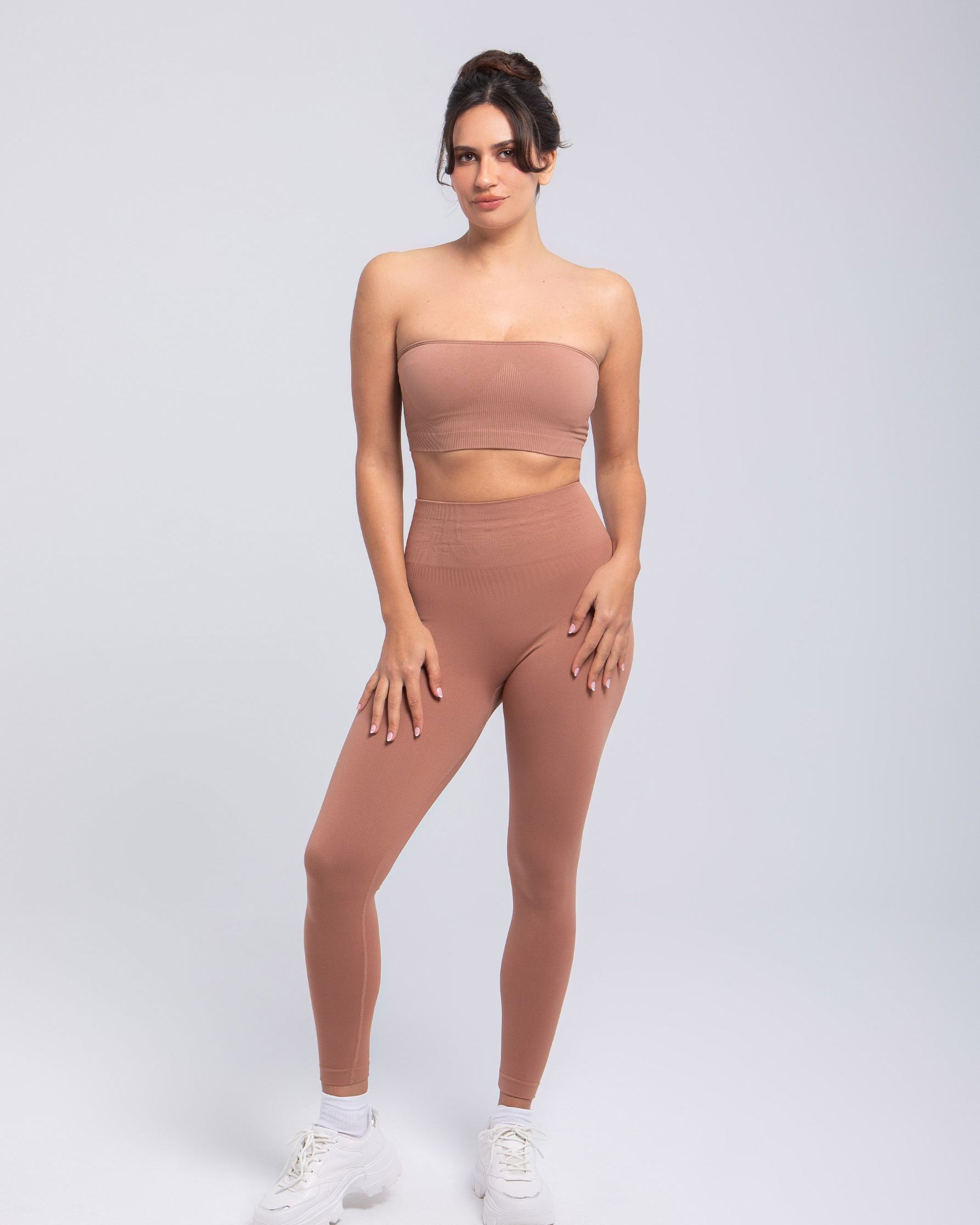 Second Skin shaping legging — seamless compressive