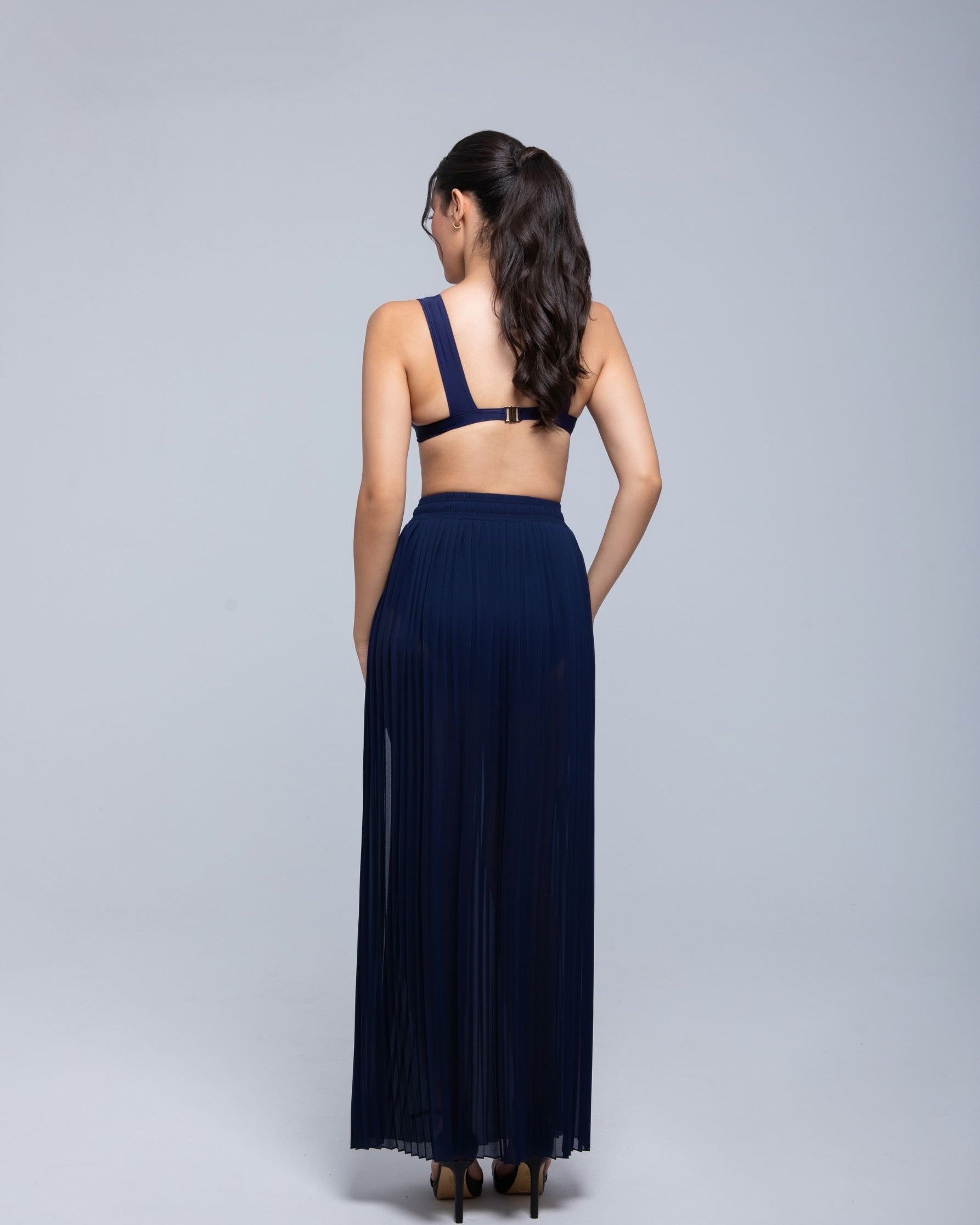Sheer maxi skirt with lightweight muslin fabric and double side slits