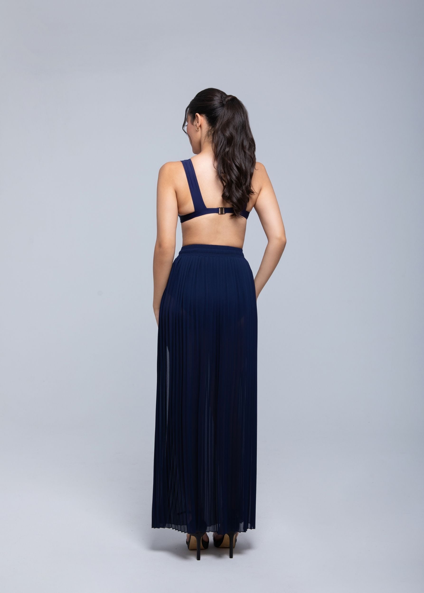 Sheer maxi skirt with lightweight muslin fabric and double side slits