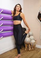 All-in-One Compressive Seamless Legging for gym and everyday wear