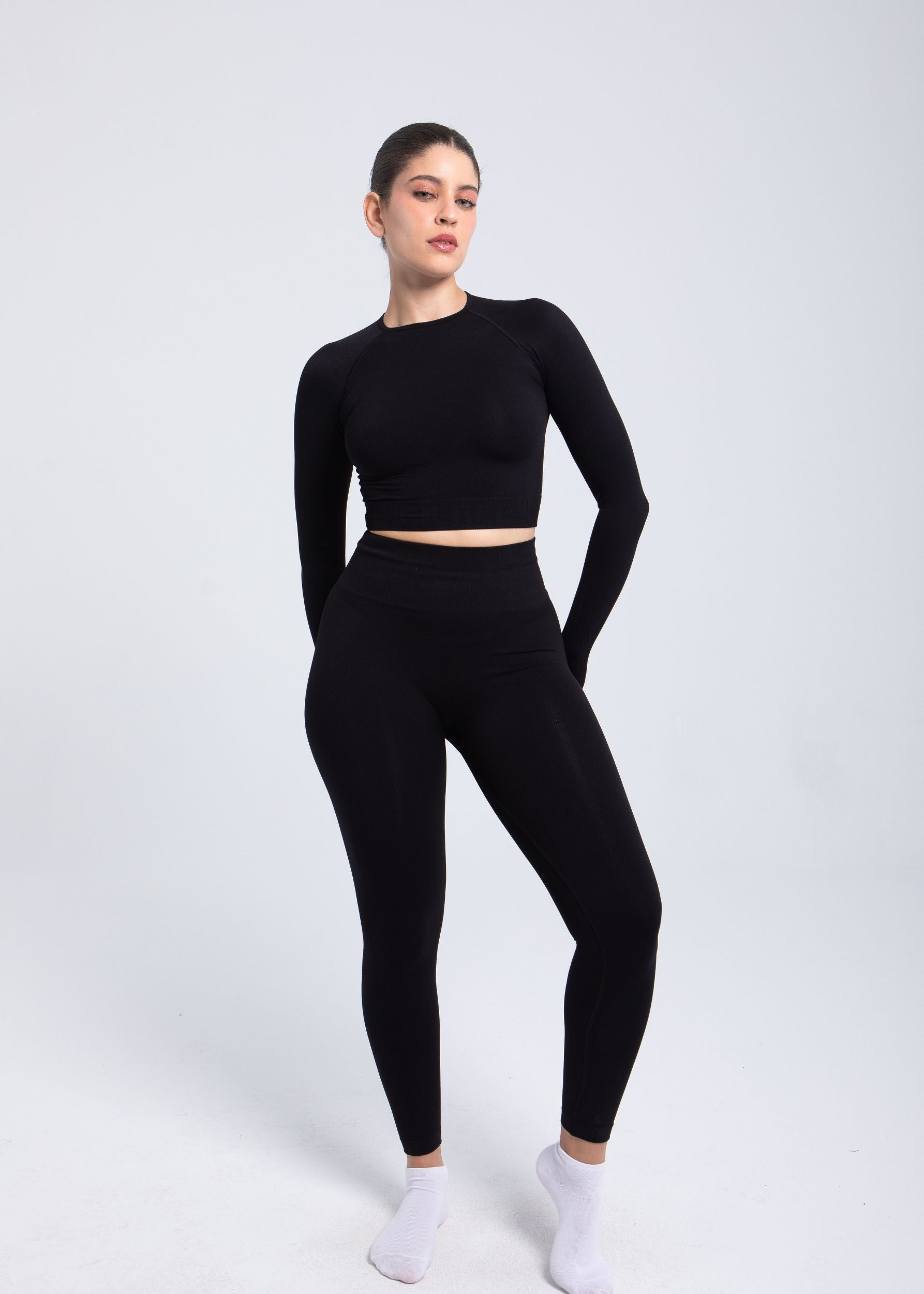 Second_Skin_Long_Sleeves_Crop_Top_black
