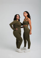 Second Skin shaping legging — seamless compressive