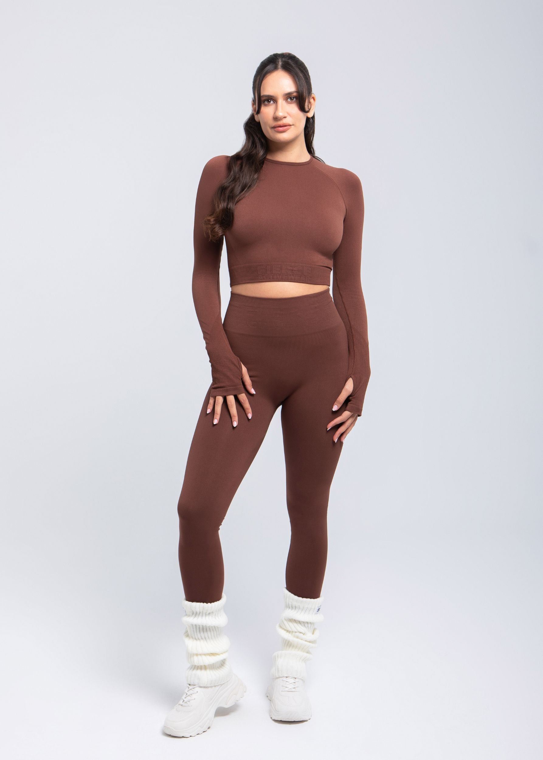 Second Skin shaping legging — seamless compressive