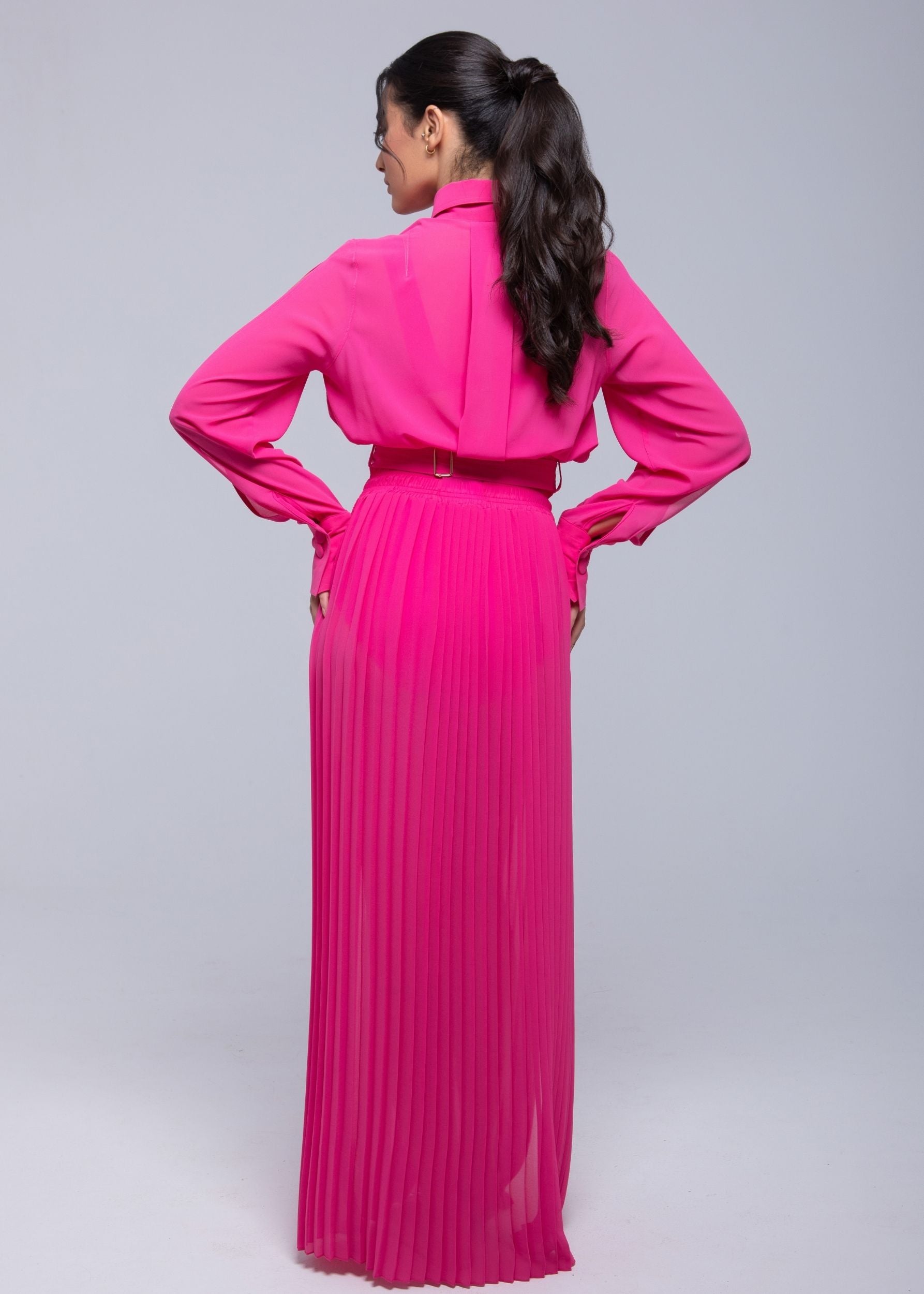 Sheer maxi skirt with lightweight muslin fabric and double side slits